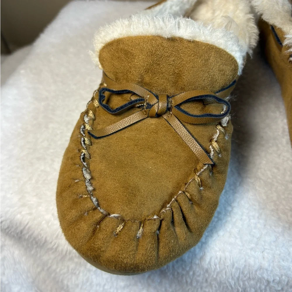 Slippers Moccasin kids 1901 Cozy Tan Sz 12M